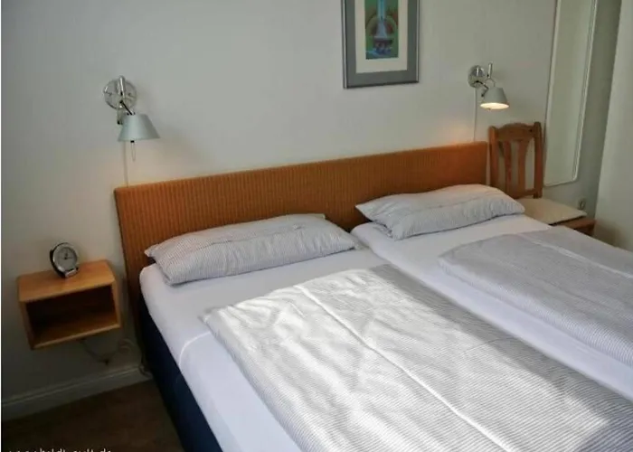 Semesterbostad Duenenburg 30 *